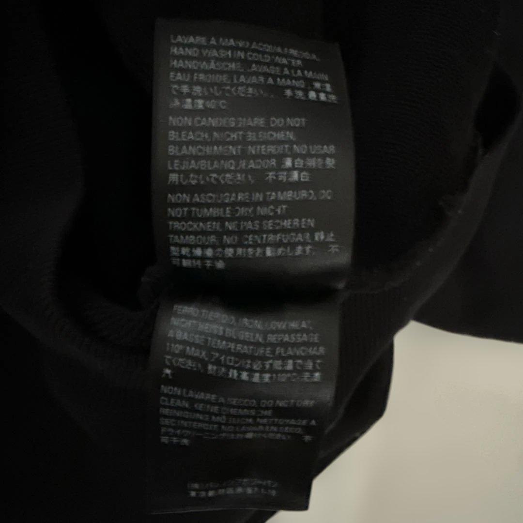 バレンシアガ　パーカー