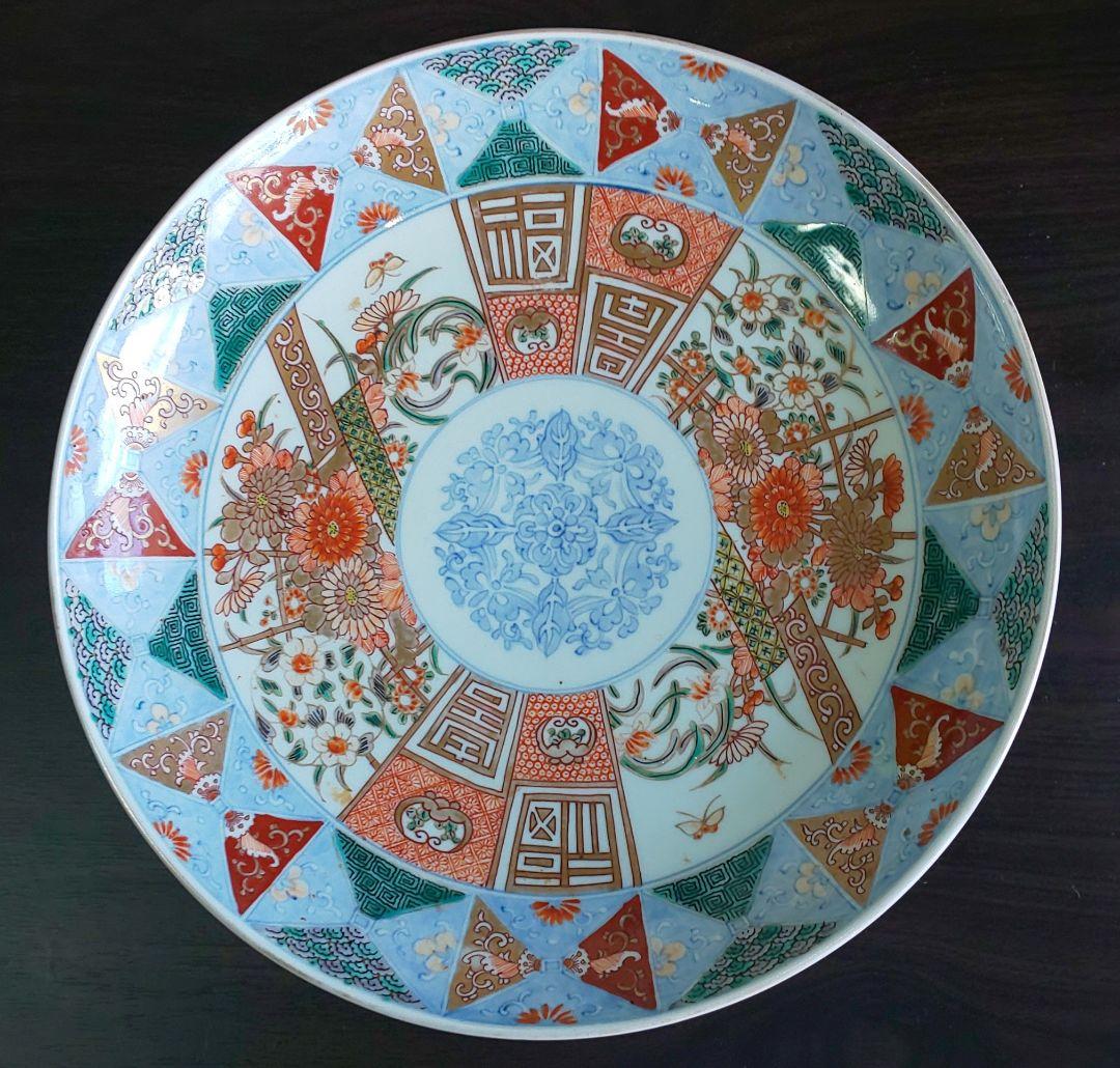 古伊万里 江戸時代中期 多彩な花柄の陶器の皿