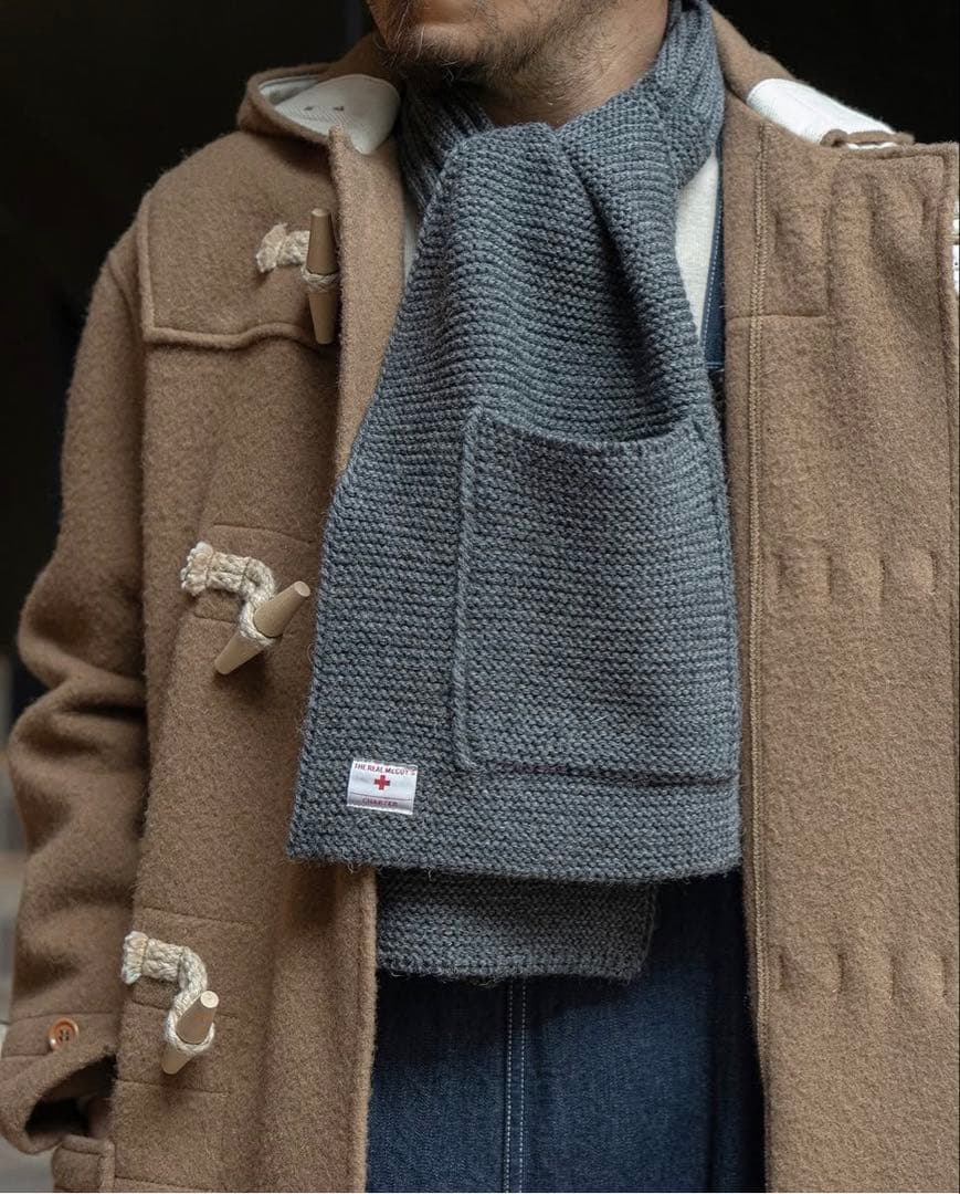 リアルマッコイズ マフラー　グレー　　ウール100%