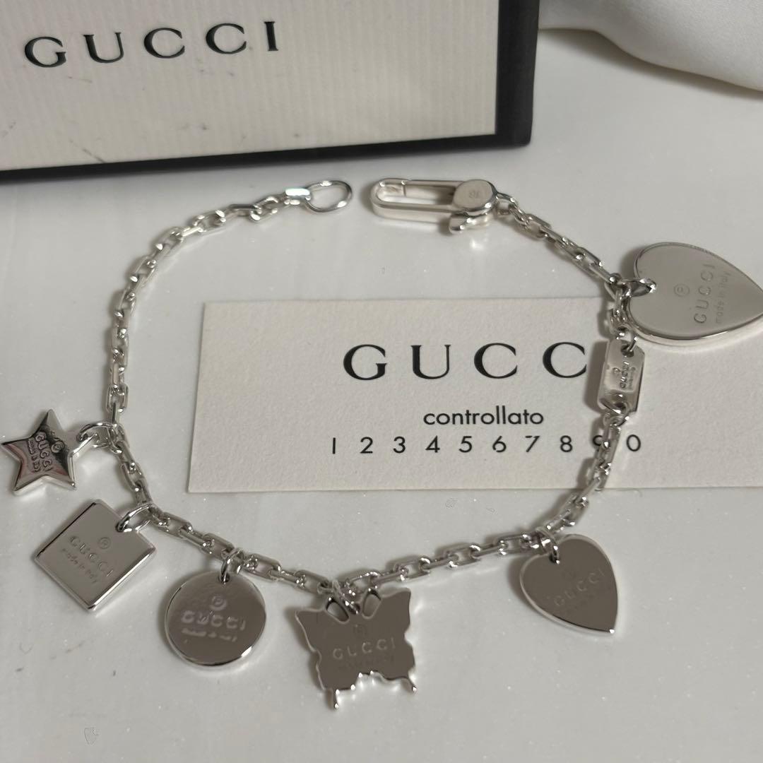 GUCCI 新品同様品　G刻印ハートバタフライブレスレット　極美品　刻印16