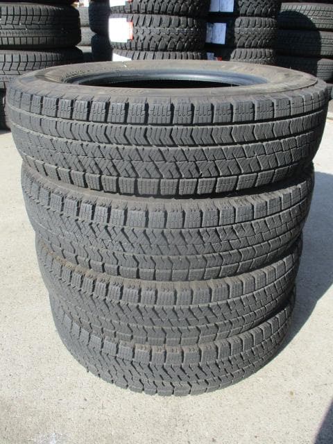 全国送料込み☆良品ブリヂストン　スタッドレス　145/80R13☆軽自動車