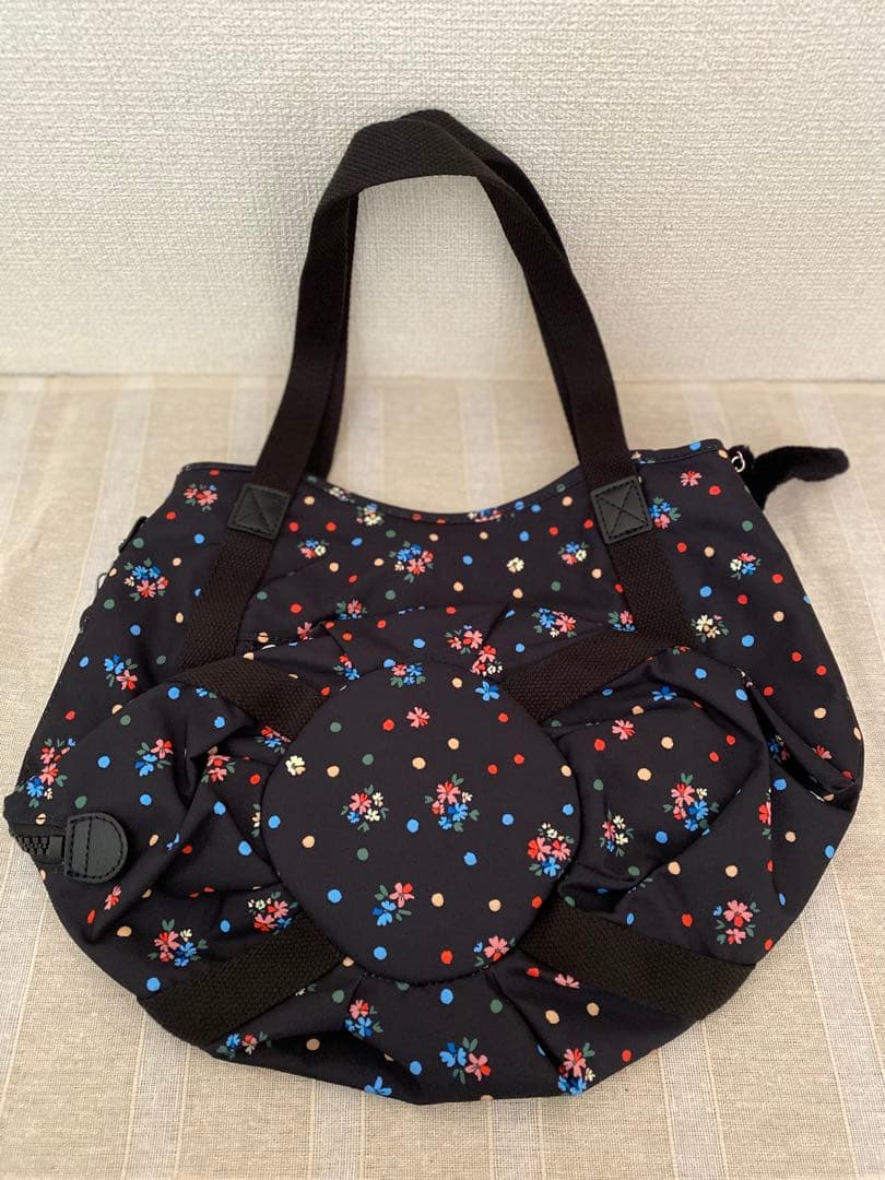 日本限定　kipling キプリング　balloon バルーン　フラワーポルカ