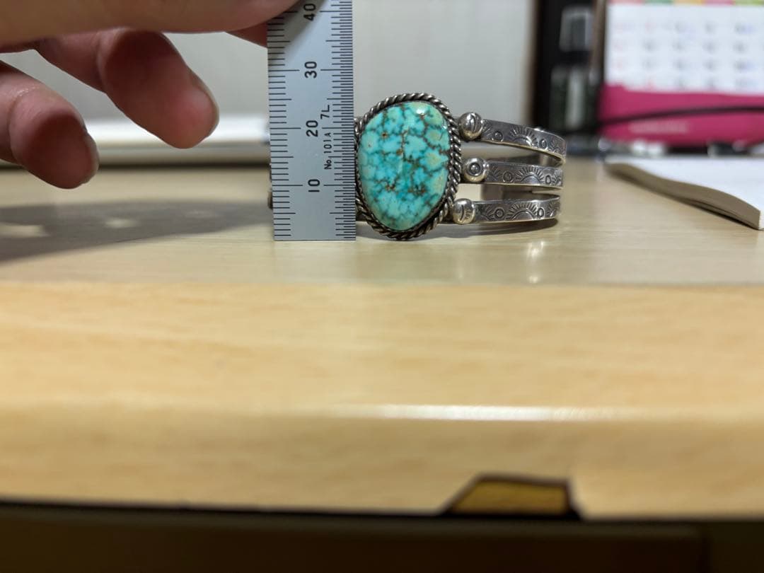 ニック　Navajo インディアンジュエリー ターコイズ