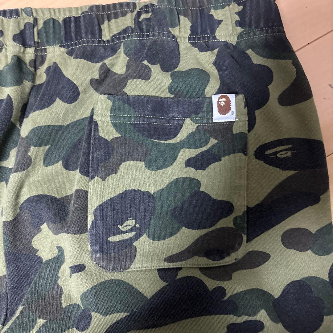 アベイシングエイプシャークズボン