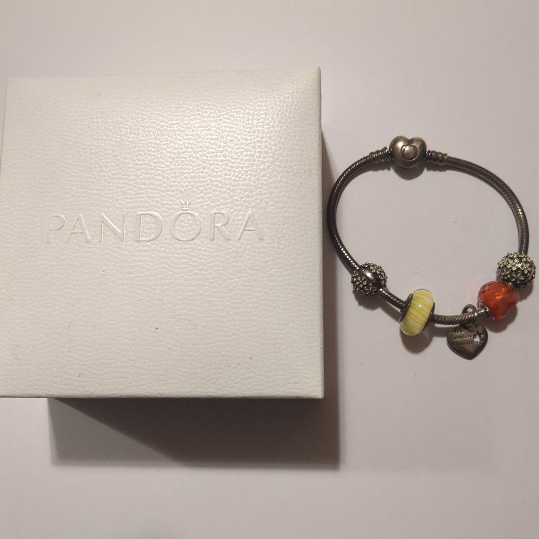 PANDORA ビーズ付きブレスレット
