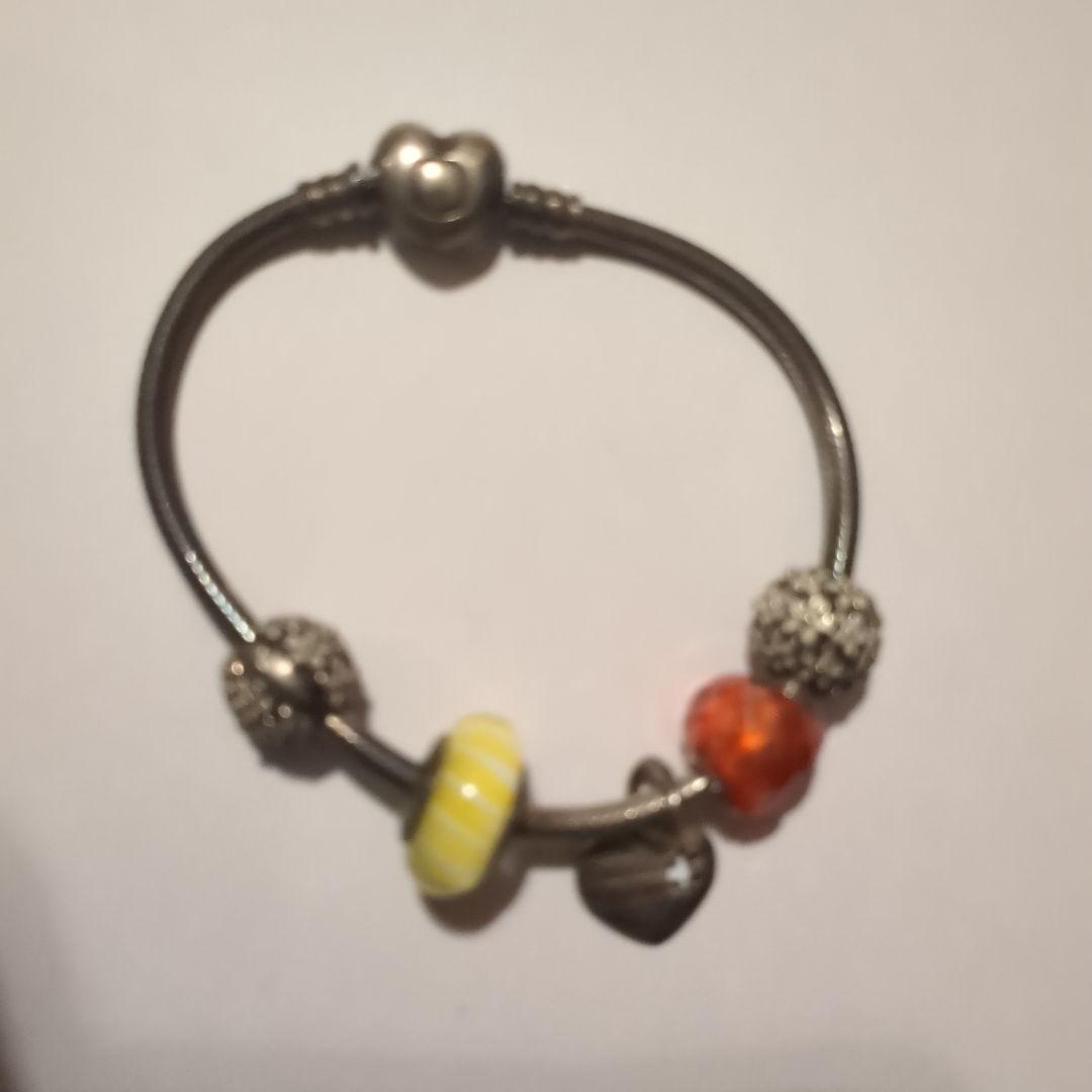 PANDORA ビーズ付きブレスレット