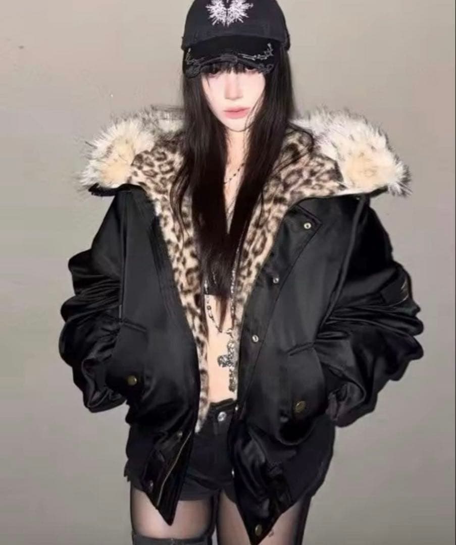 フード付きレオパダウン ヒョウ柄ファージャケットMA1 新品 M