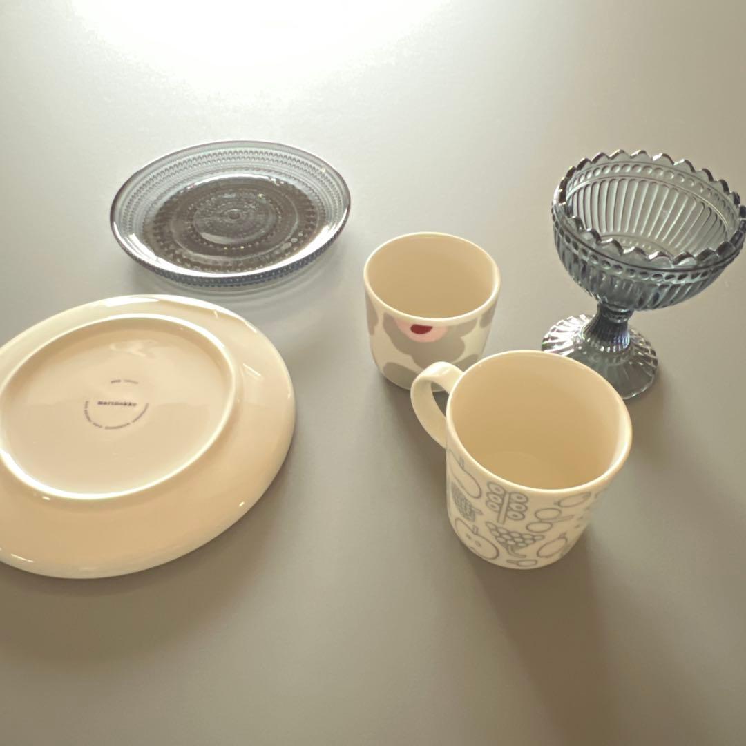 marimekko プレート他　グレー