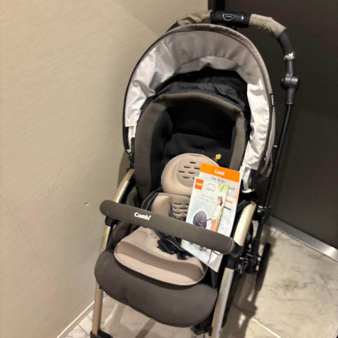 コンビ ベビーカー アンブレッタ 4キャス エッグクッション　セピアブラウン
