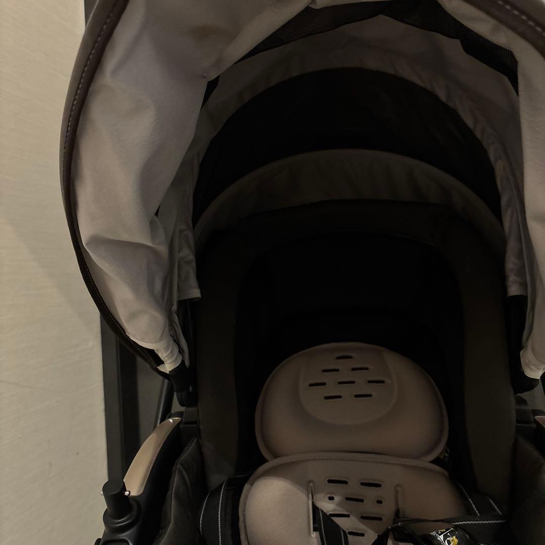 コンビ ベビーカー アンブレッタ 4キャス エッグクッション　セピアブラウン