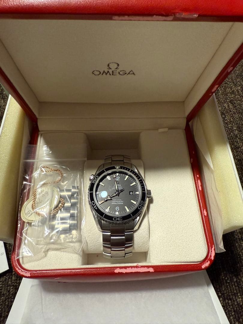 OMEGA シーマスタープラネットオーシャン　600m