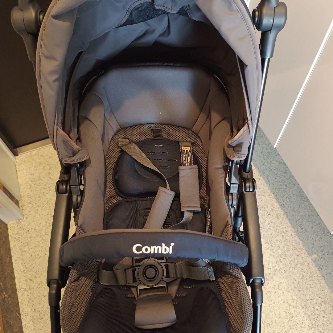 Combi ベビーカー　スゴカルMinimmo ネイビー　エッグショック