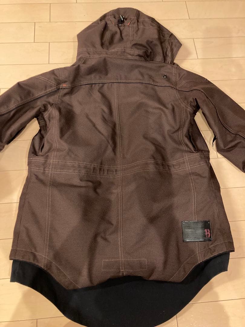 BURTON スノーボードウェア　M