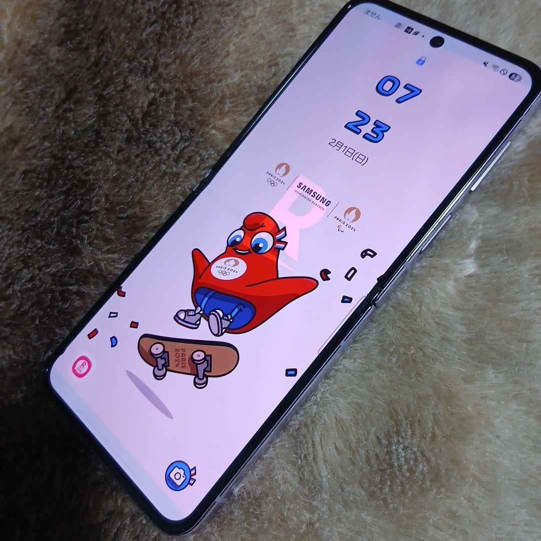 GALAXY　zflip４ 本体　美品　　SIMフリー