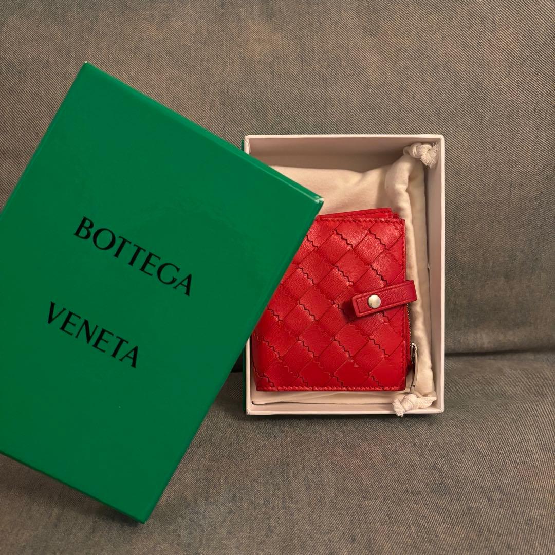 BOTTEGA VENETA 二つ折り財布 レッド