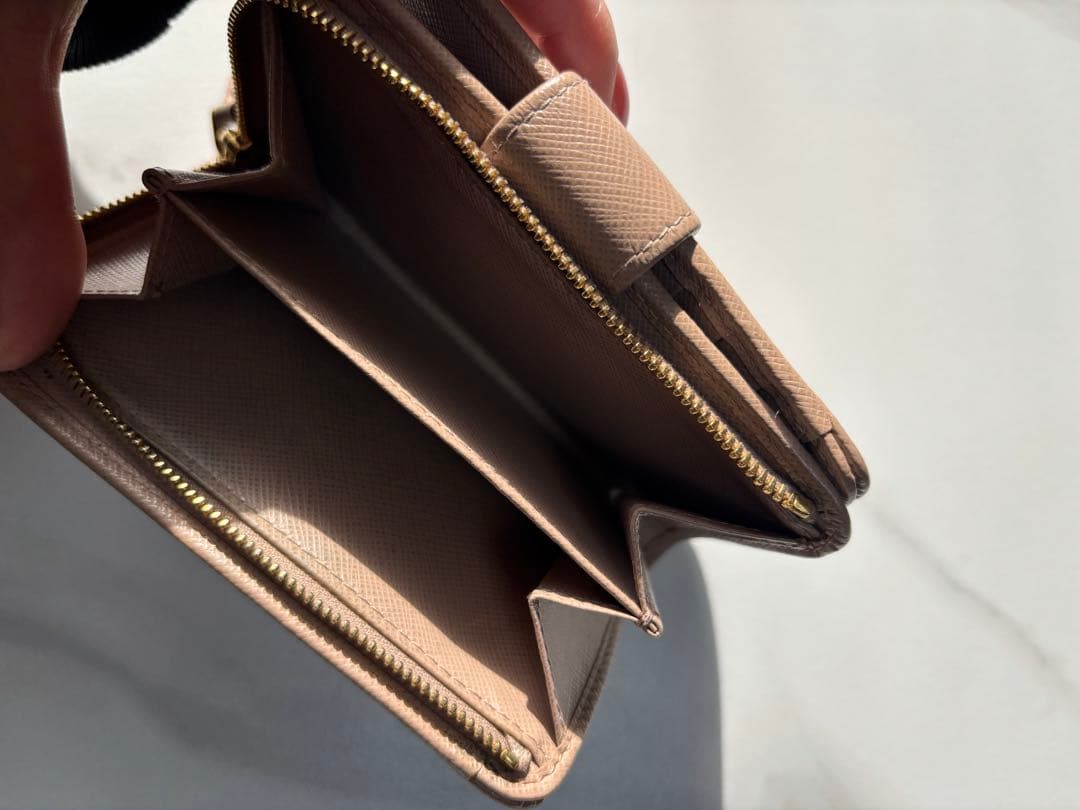 PRADA プラダ 二つ折り財布 ピンクベージュ 2つ折り財布