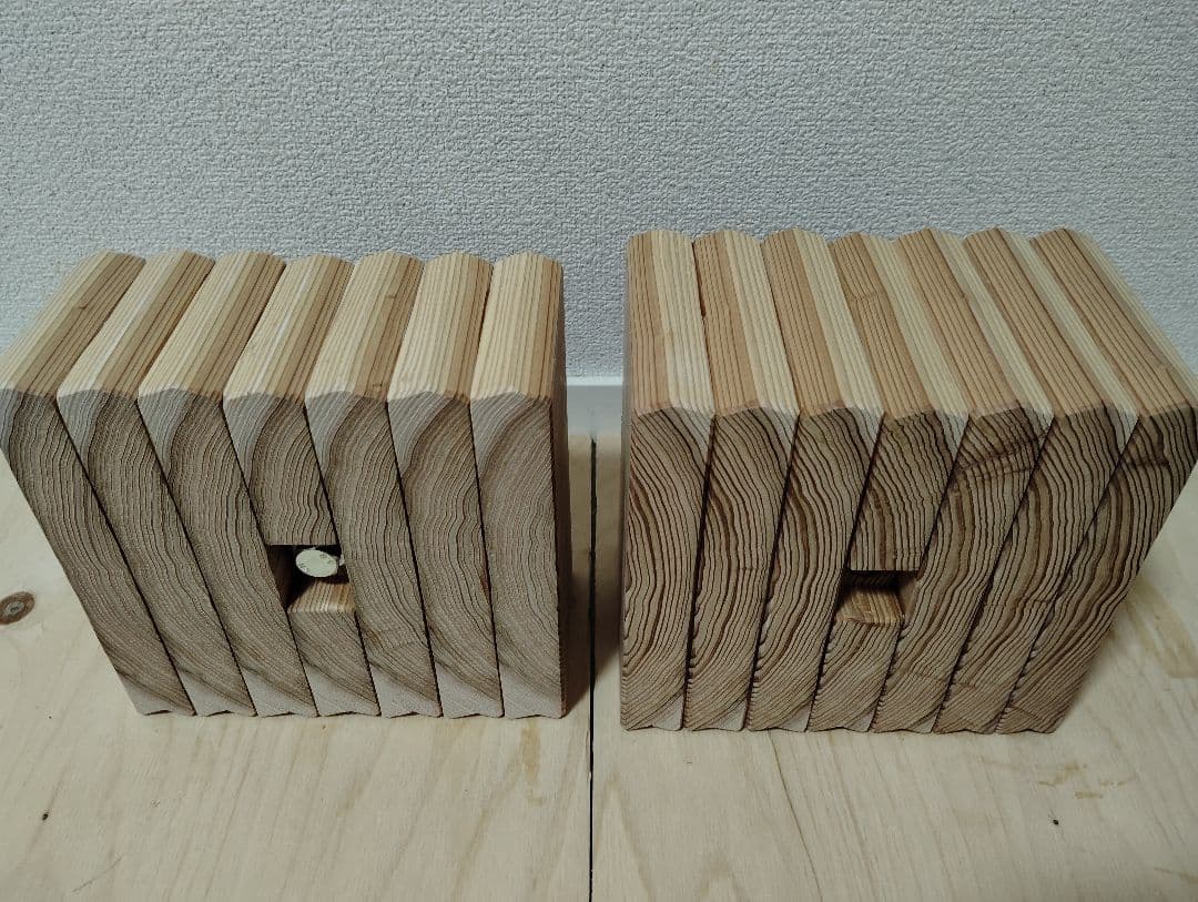 籾摺り機(小型、回転軸ボルトタイプ)