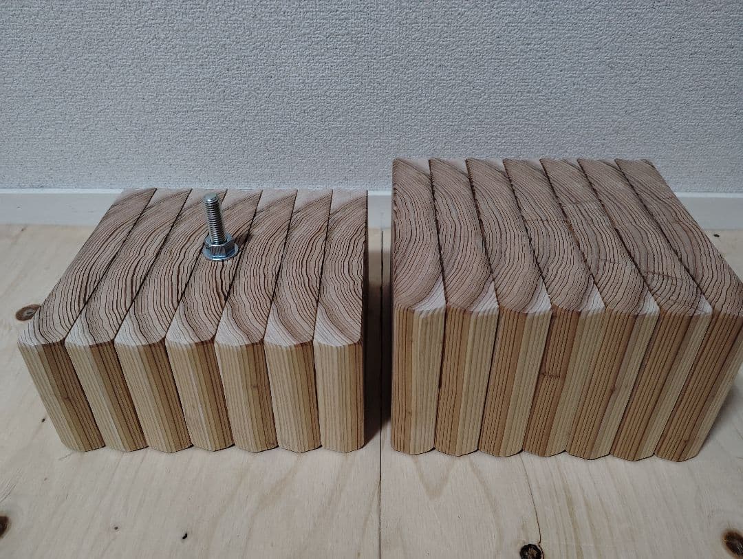 籾摺り機(小型、回転軸ボルトタイプ)