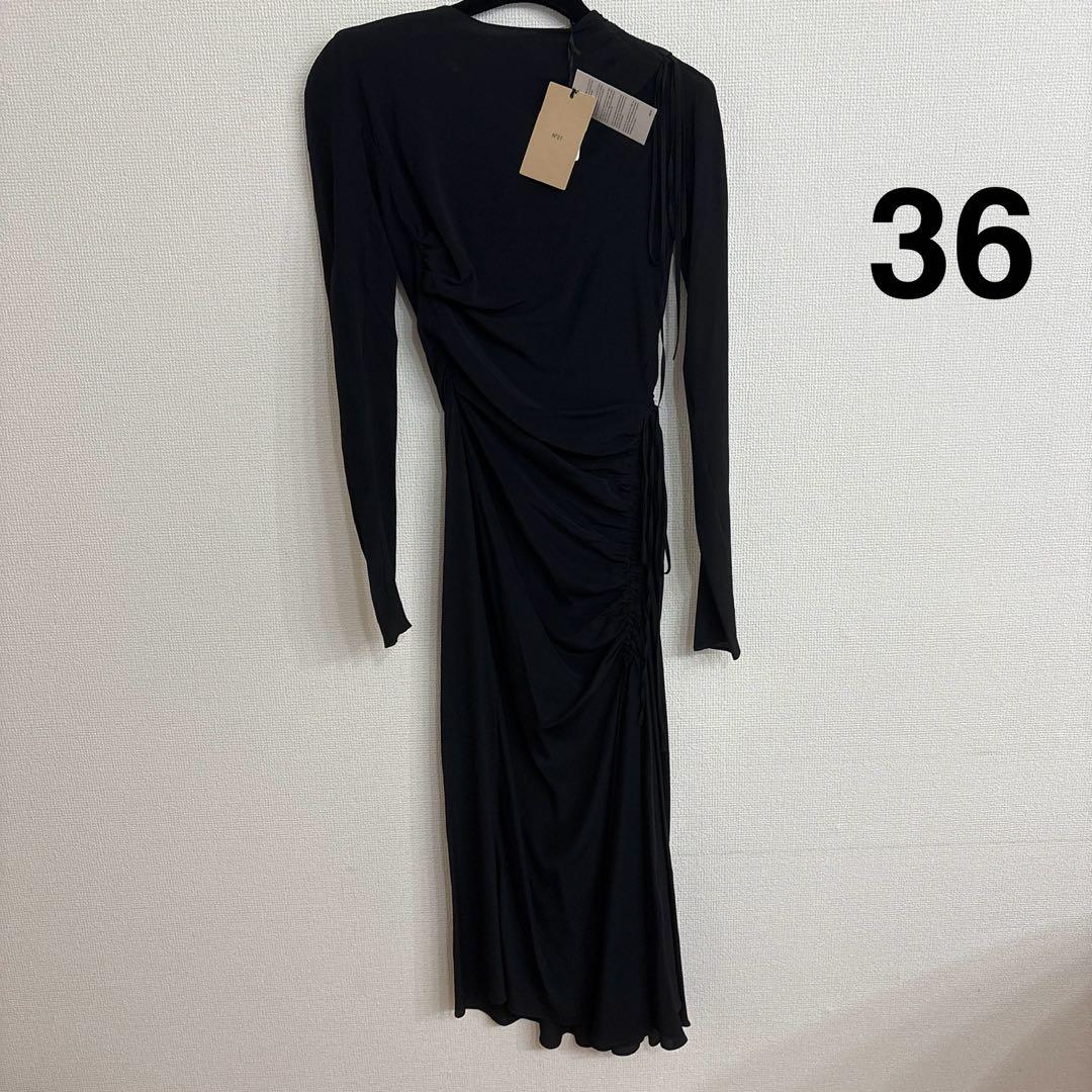 36 N°21 黒　ブラック　肩紐　パーティ　ロングドレス