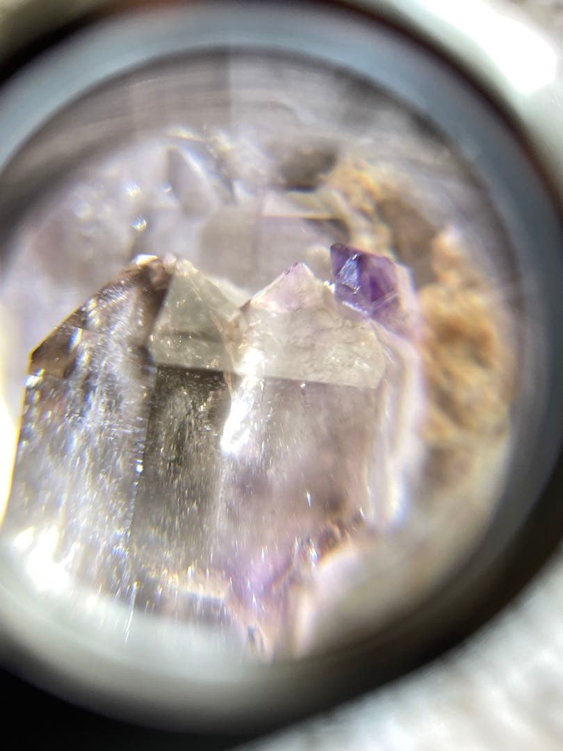 ナミビア産　キャッスルクォーツ　幻の紫