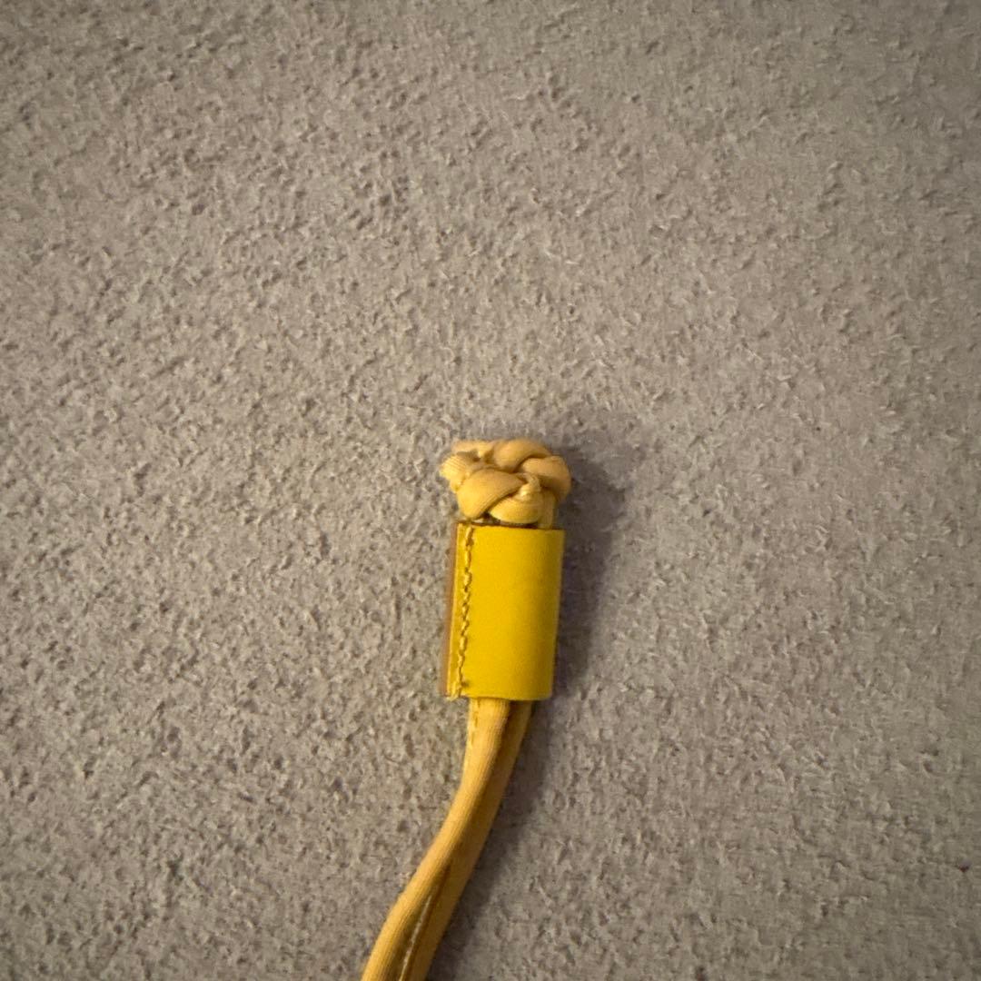 プラダ 巾着　イエロー