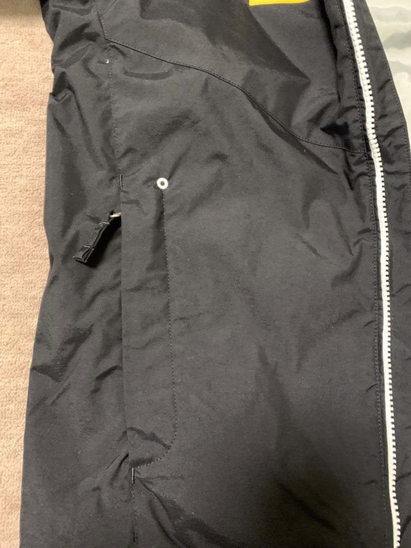 DESCENTE 子ども用スキーウェア 黒/赤