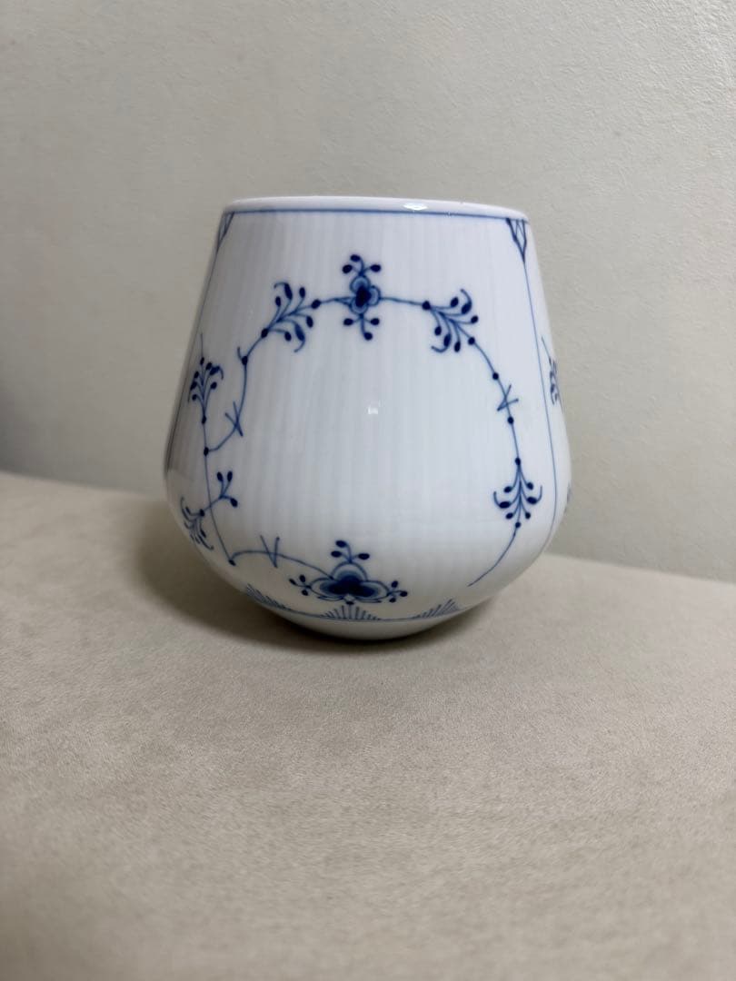 ロイヤルコペンハーゲン　ブルーフルーテッドプレイン　フラワーベース　S 花器