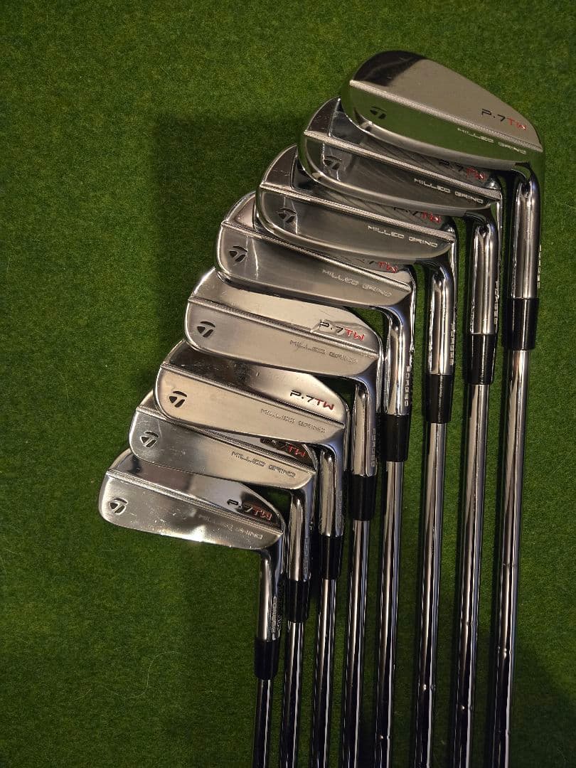 TaylorMade P-7TW 3I〜PW ダイナミックゴールド　8本セット