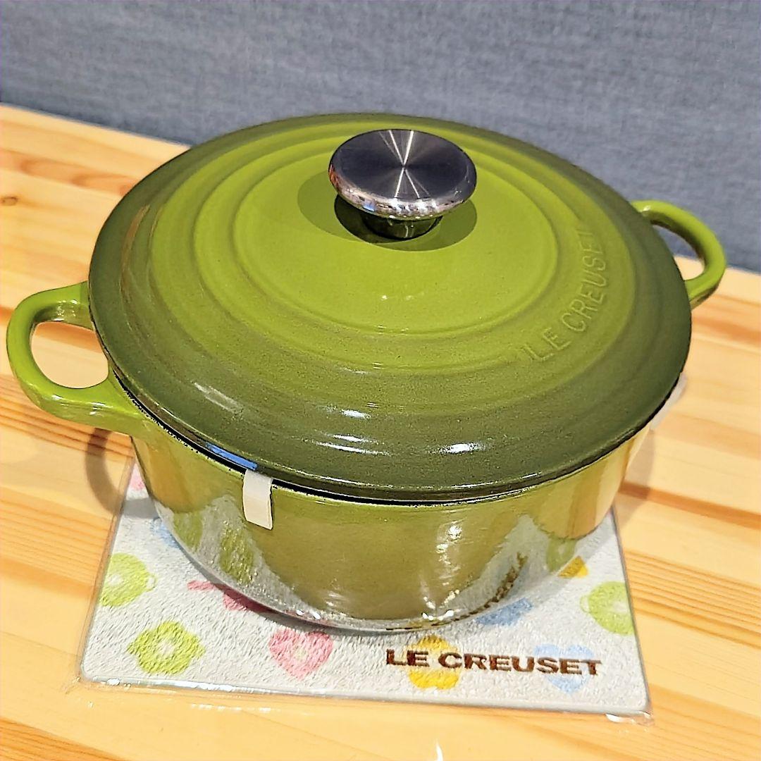 6／14迄ル・クルーゼ20センチ鍋　スチーマー　レシピ本　鍋敷き　★おまけ付き