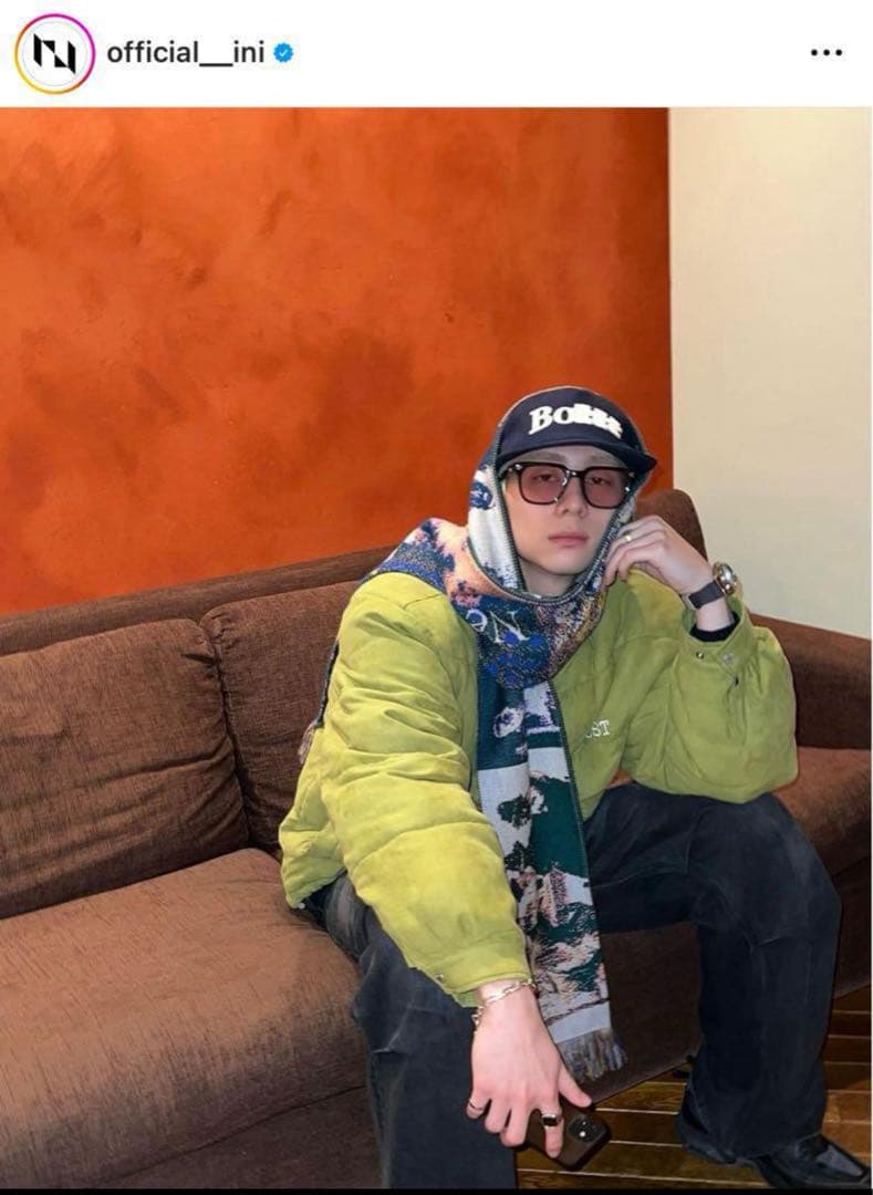 【INI 西洸人 着用】Montmartre New York マフラー 新品