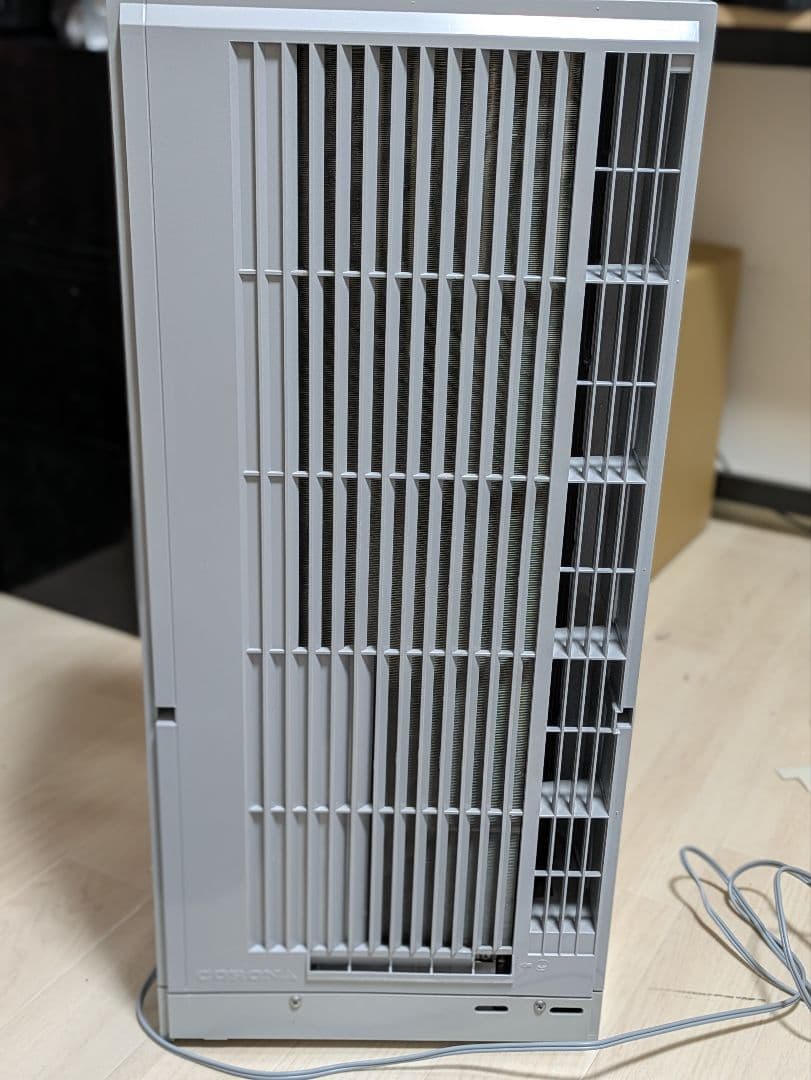 【2024年製　美品】コロナルームエアコン（ウインド形冷房専用）