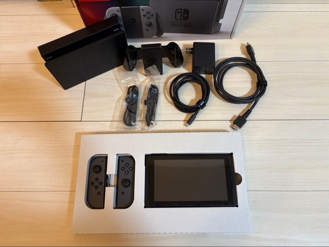 Nintendo Switch 本体 付属品完備 箱あり