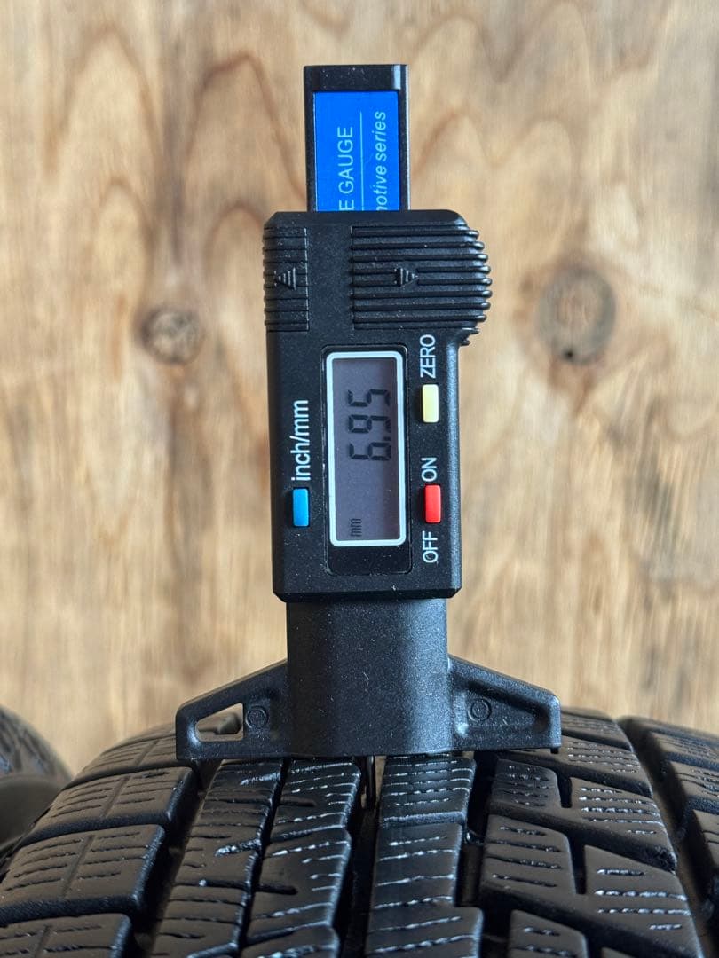 タイヤ・ホイール (506)155/65R14 YOKOHAMA ICE GUARD IG60