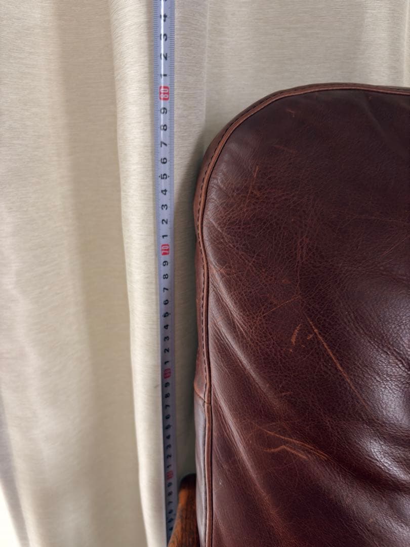 ダークブラウン レザー 2人掛けソファ　クッション付き　ヴィンテージ風