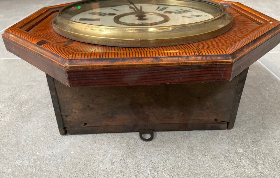 SEIKOSHA 精工舎 掛時計　アンティーク　かわいい　八角形　整備済　金縁