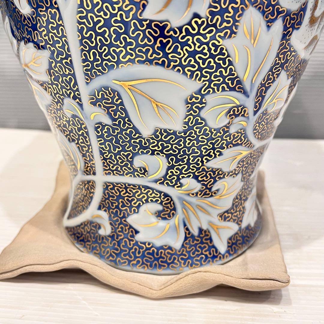 美品　美術品　牡丹彫刻外金　花瓶　深川製磁　花器　インテリア　コレクション