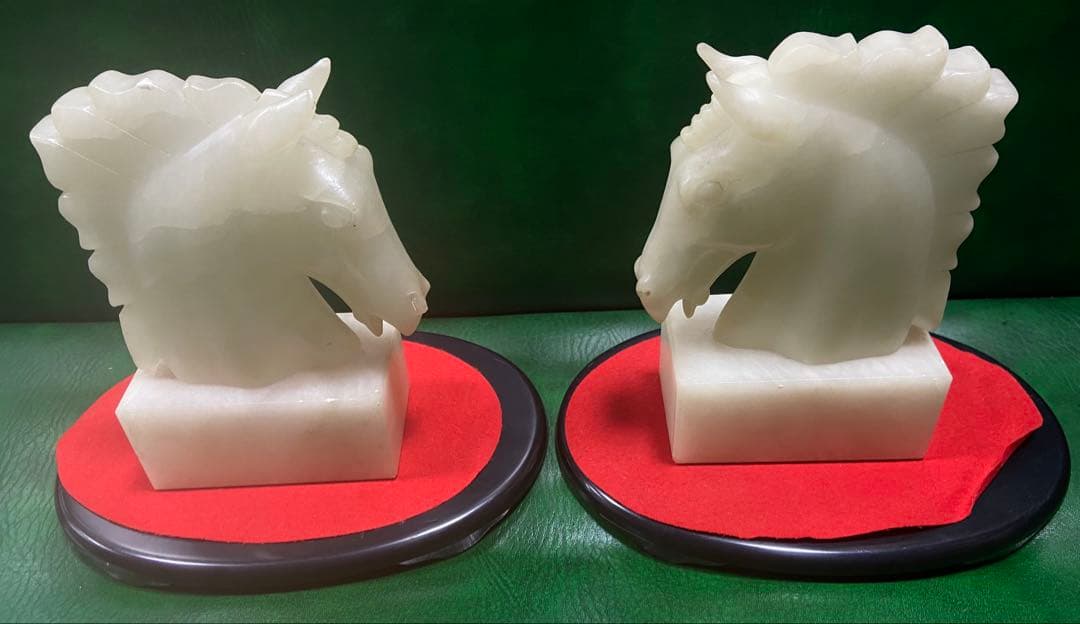 馬の頭の置物 2体セット