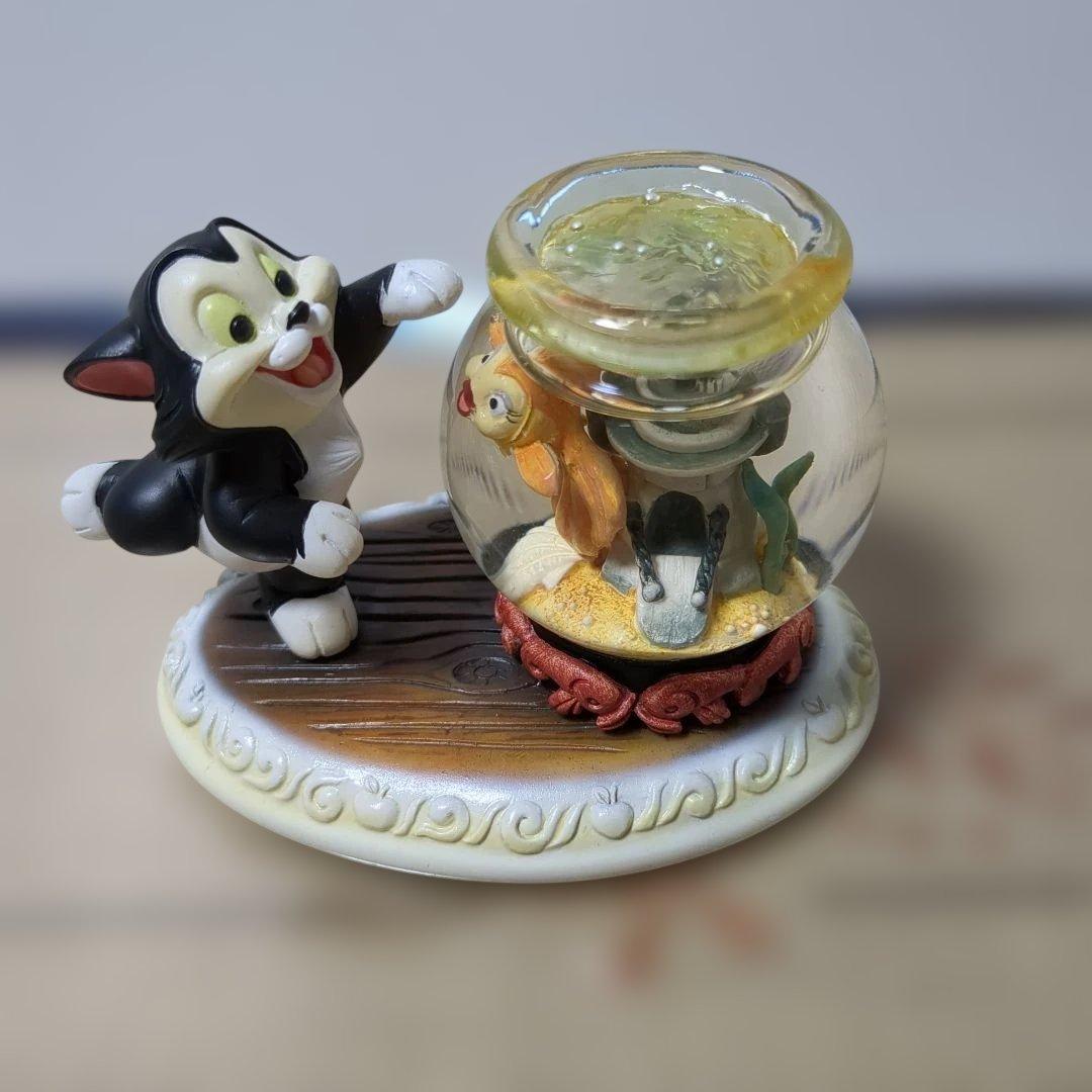 フィガロとクレオ オルショウスキー製フィギュア限定版 ！