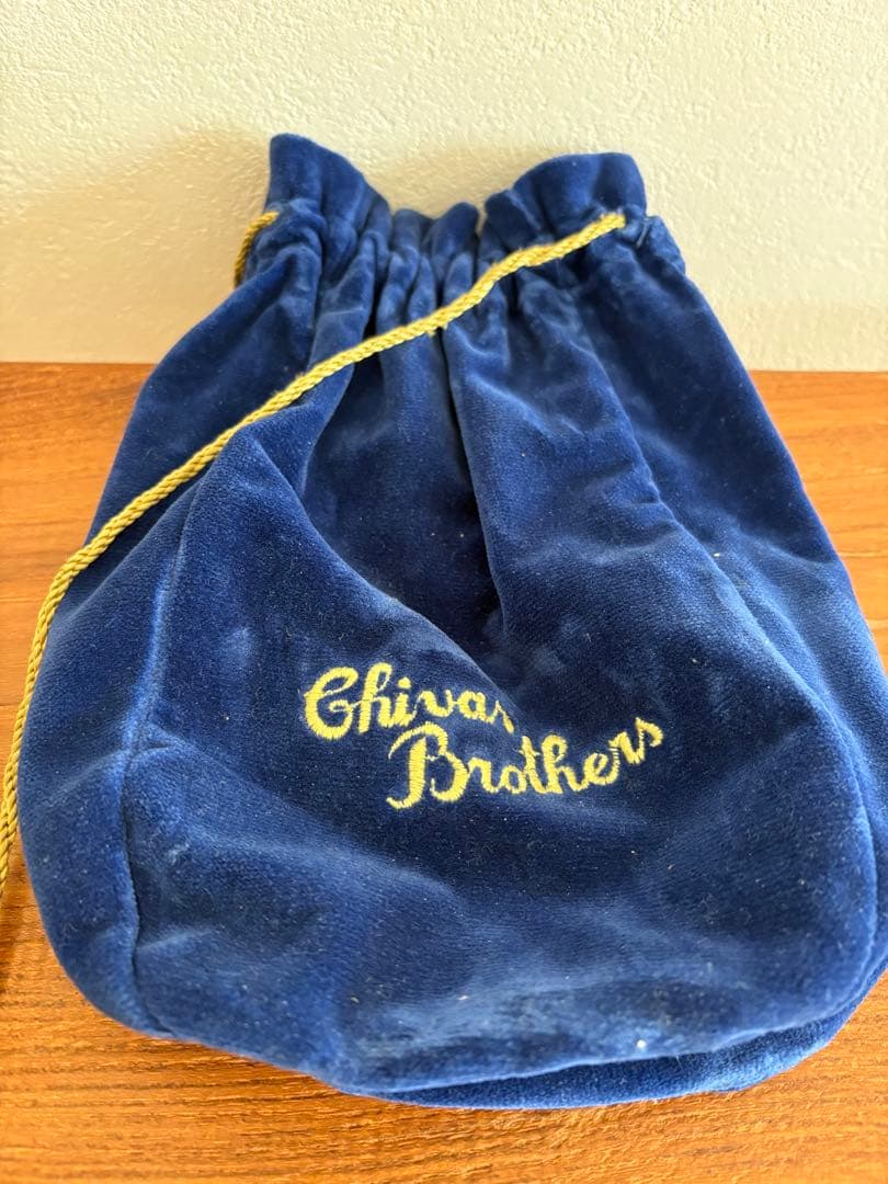 【未開栓・古酒】ロイヤルサルート 21年 青 陶器ボトル 元箱・巾着袋付き