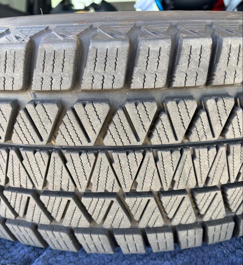 23年ブリヂストン ブリザック DM-V3 225/70R16 102Q