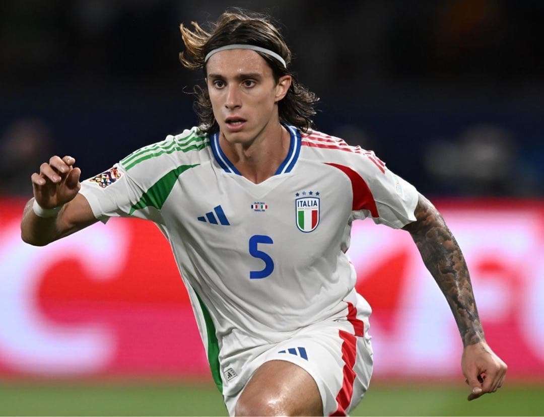 【正規品】イタリア代表 カラフィオーリ アウェイユニフォームＬサイズ新品未使用