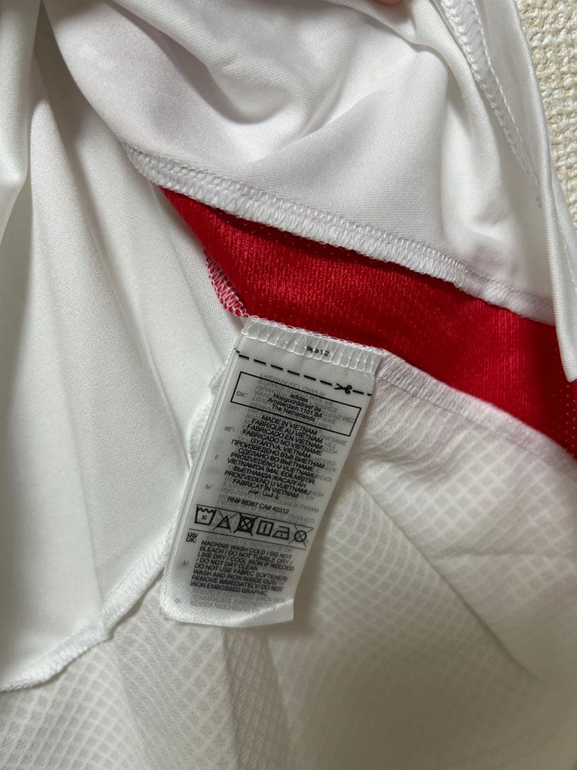 【正規品】イタリア代表 カラフィオーリ アウェイユニフォームＬサイズ新品未使用