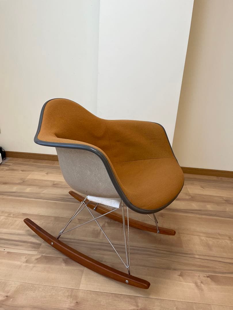 ハーマンミラー　イームズ　アームシェル　ジラルド　ロッキンチェア　ヴィンテージ