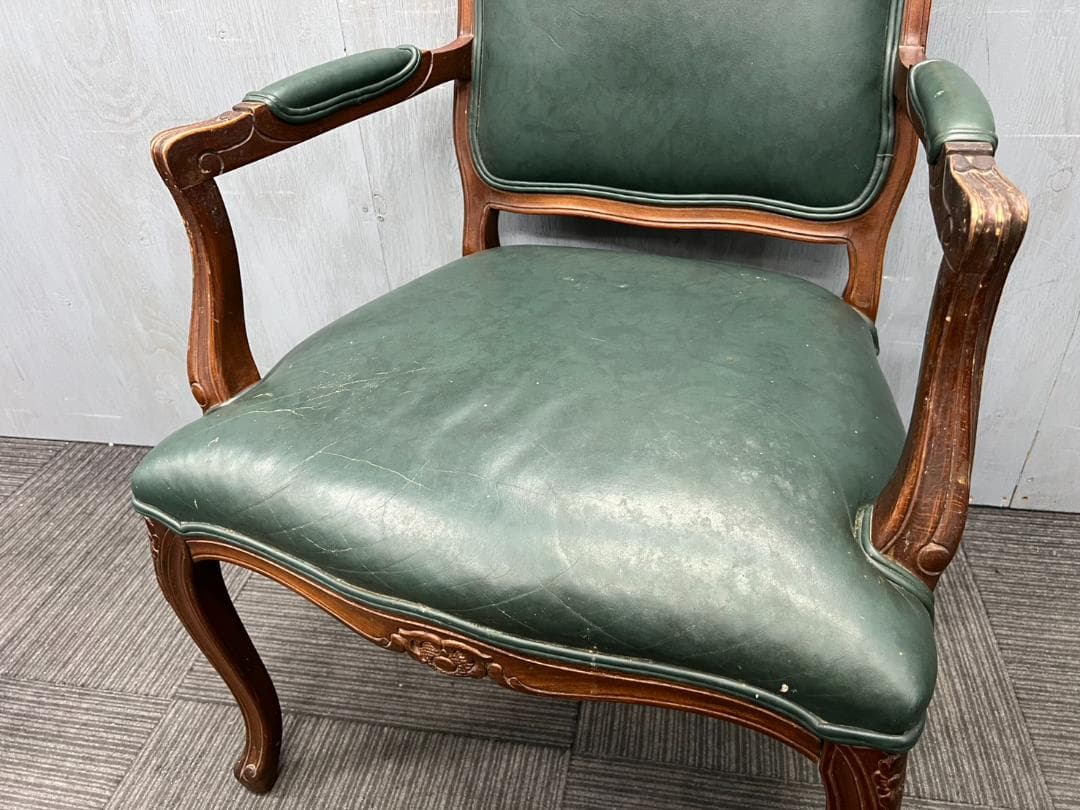 1062◆格安配送地域あり◆イーセンアーレン肘付きダイニングチェア◆ロビー