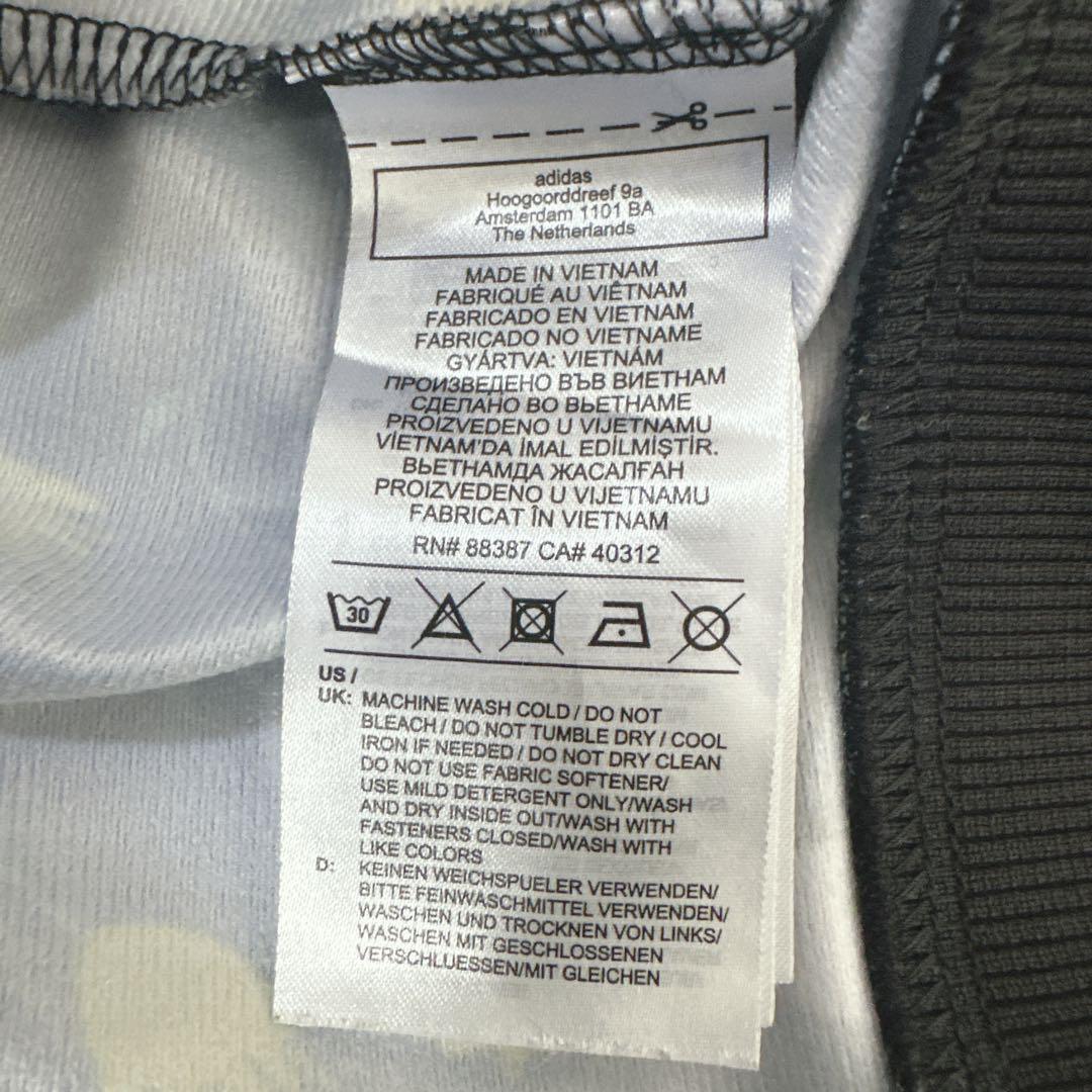 日本未発売 美品 アディダス 花柄 総柄 刺繍 レディース トラックジャケット