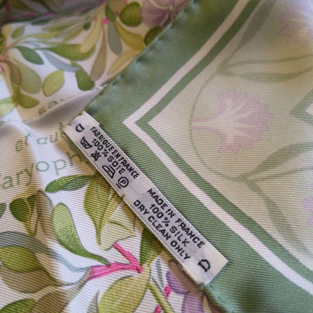 美品HERMES エルメスカレ90野生のカーネーションやナデシコシルクスカーフ