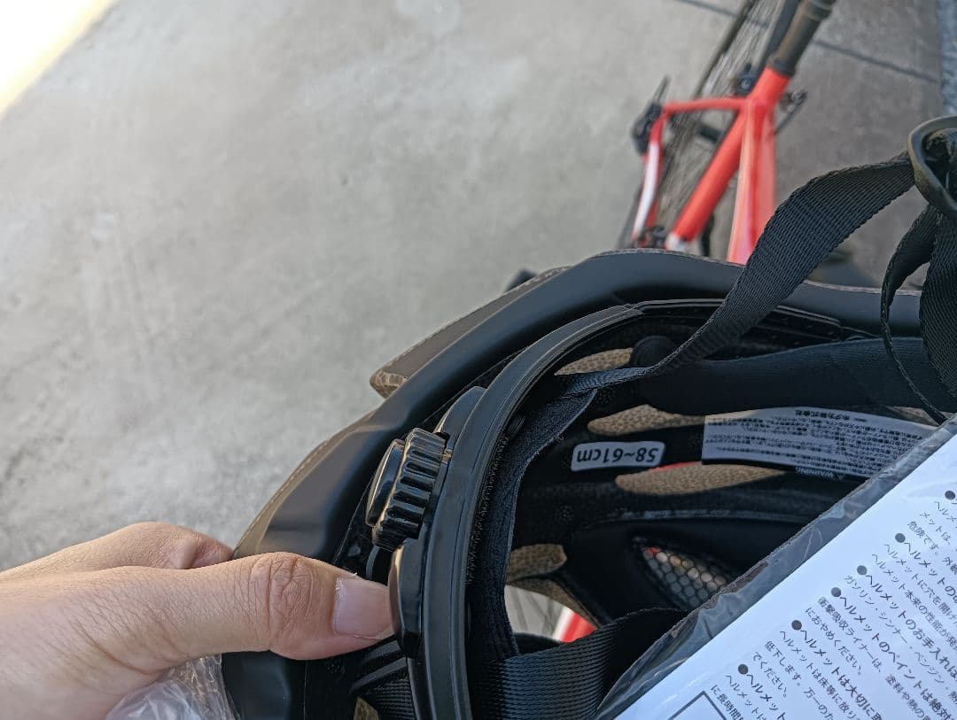 NESTO ネスト FALAD 新品ヘルメット付き ロードバイク