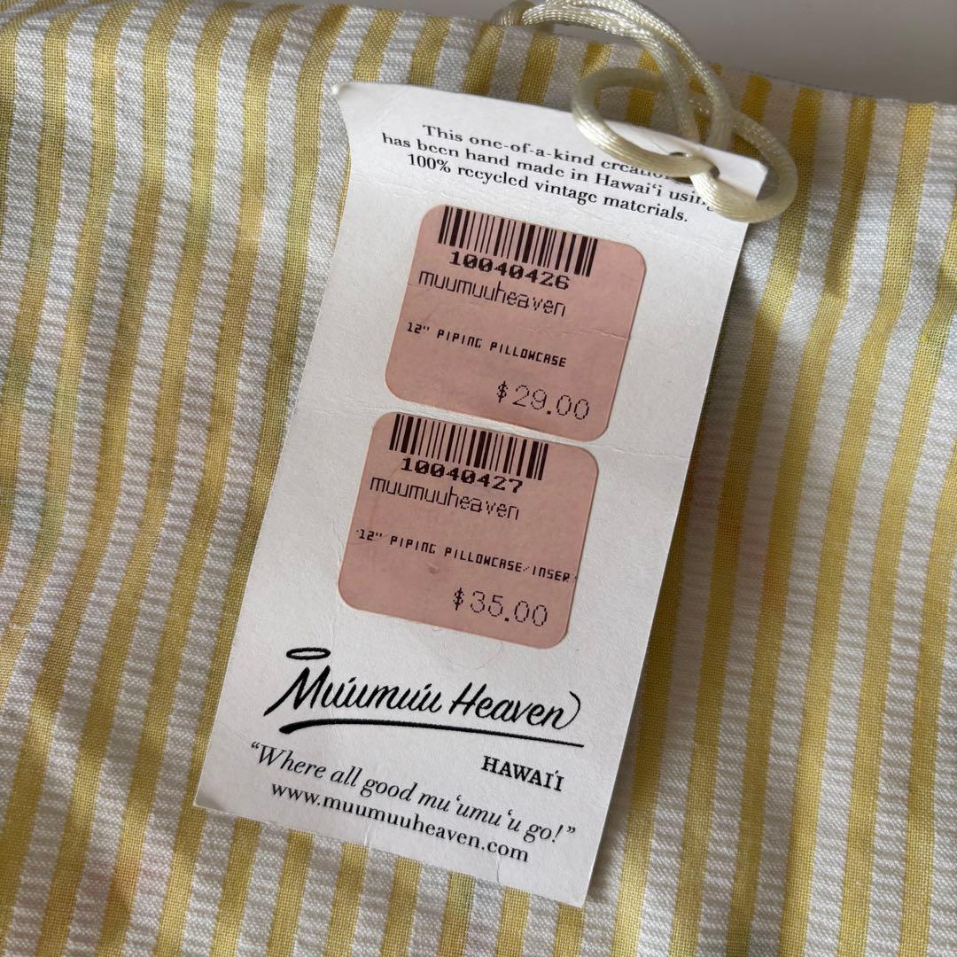 ムームーヘブン　クッションカバー タグ付き未使用32センチ