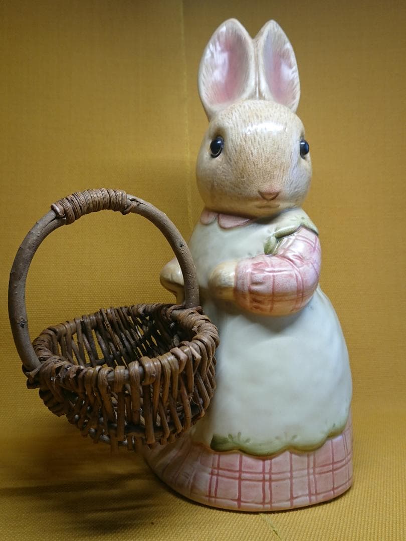 ラビット　兎　陶器　オブジェ　置物　インテリア　工芸品　美術品　A1123