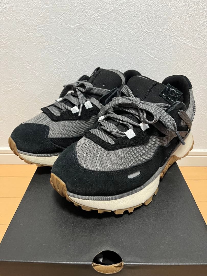 UGG メンズスニーカー/28cm